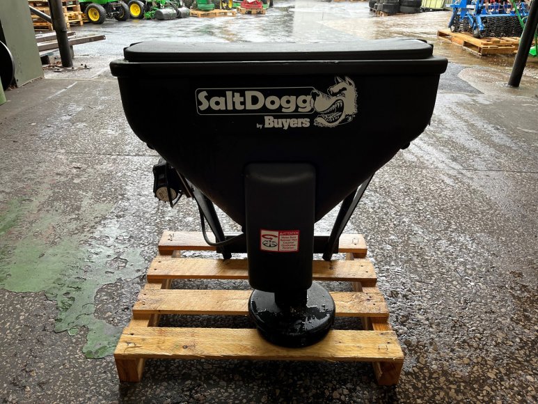 saltdogg-tgs02-salt-spreader-balmers-gm-ltd